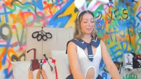 Snapshot of aria_martiin chatting on 1, 4, 2026 aria online show from 1, 4, 2026