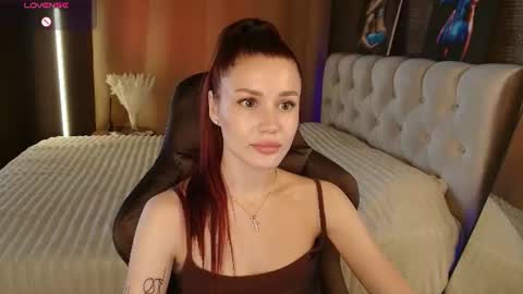 Snapshot of aria_mila chatting on 6, 7, 2026 aria_mila online show from 6, 7, 2026