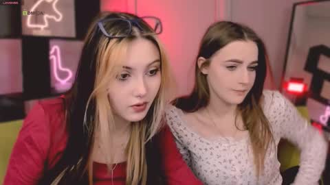 Snapshot of aria_moo chatting on 18, 10, 2025 Luna online show from 18, 10, 2025