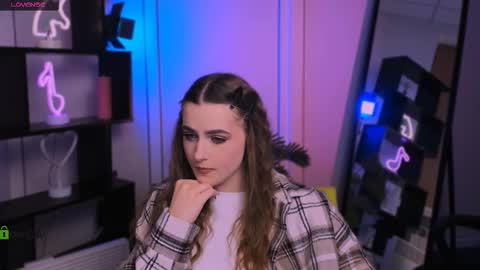 Snapshot of aria_moo chatting on 5, 12, 2025 Luna online show from 5, 12, 2025