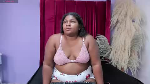 Snapshot of aria_velvett chatting on 22, 7, 2026 aria_velvett online show from 22, 7, 2026