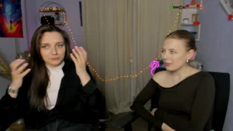 Snapshot of aria_voss_ chatting on 13, 5, 2026 aria_voss_ online show from 13, 5, 2026
