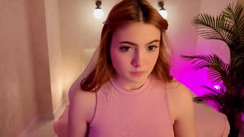 Snapshot of ariabishop chatting on 20, 11, 2025 Daniela online show from 20, 11, 2025