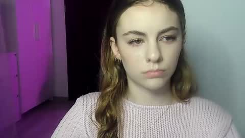 Snapshot of ariacreazy chatting on 8, 1, 2025 AriaCreazy online show from 8, 1, 2025