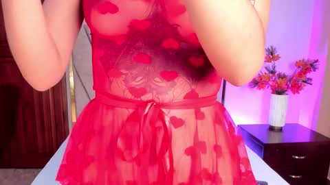 Snapshot of ariadnaholt chatting on 28, 11, 2025 AriadnaHolt online show from 28, 11, 2025