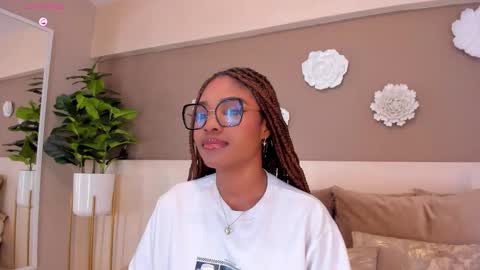 Snapshot of ariafoster chatting on 6, 1, 2026 Aria Foster online show from 6, 1, 2026