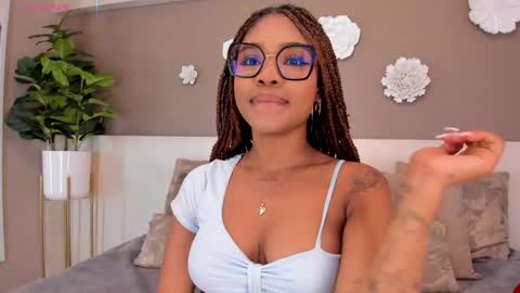 Snapshot of ariafoster chatting on 12, 1, 2026 Aria Foster online show from 12, 1, 2026