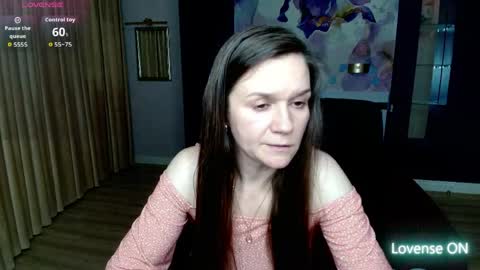 Snapshot of ariagrays chatting on 17, 5, 2026 AriaGray online show from 17, 5, 2026