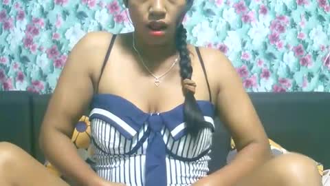 ariah13 online show from 13, 1, 2026