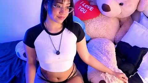 Snapshot of ariakyle chatting on 27, 4, 2026 online show from 27, 4, 2026