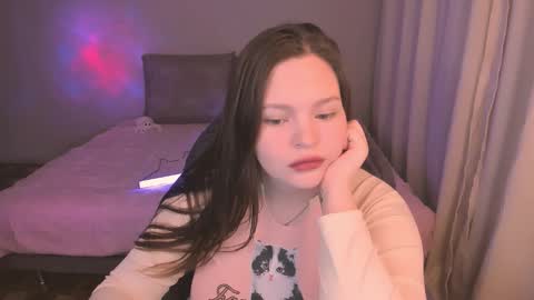 Snapshot of arialane_ chatting on 19, 10, 2025 Aria online show from 19, 10, 2025