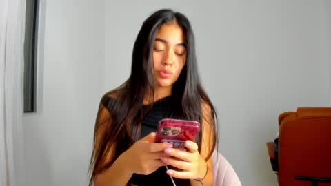 Snapshot of ariamontgomeryyy chatting on 16, 4, 2026 Aria Montgomery online show from 16, 4, 2026