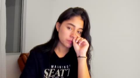 Snapshot of ariamontgomeryyy chatting on 1, 7, 2026 Aria Montgomery online show from 1, 7, 2026