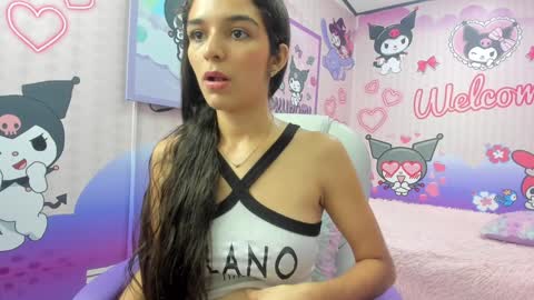 Snapshot of ariana__sweet_ chatting on 1, 2, 2025 Ariana online show from 1, 2, 2025