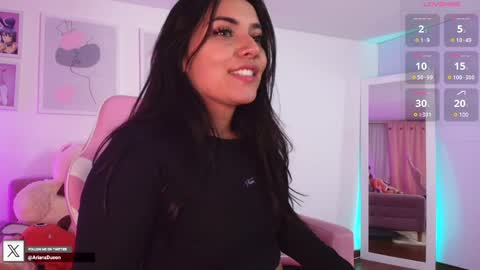 Snapshot of ariana_bae_ chatting on 23, 1, 2025 online show from 23, 1, 2025