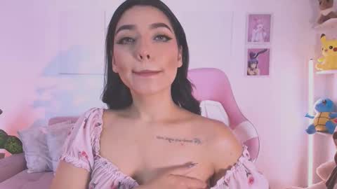 Snapshot of ariana_bae_ chatting on 16, 9, 2025 online show from 16, 9, 2025