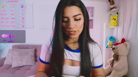 Snapshot of ariana_bae_ chatting on 26, 9, 2025 online show from 26, 9, 2025