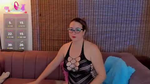 Snapshot of ariana_cross_ chatting on 18, 11, 2025 Ariana Cruz online show from 18, 11, 2025