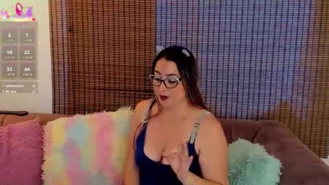 Snapshot of ariana_cross_ chatting on 6, 5, 2026 Ariana Cruz online show from 6, 5, 2026