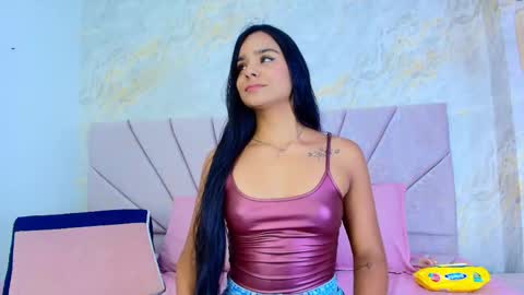 Snapshot of ariana_florez chatting on 1, 5, 2026 Sofia online show from 1, 5, 2026