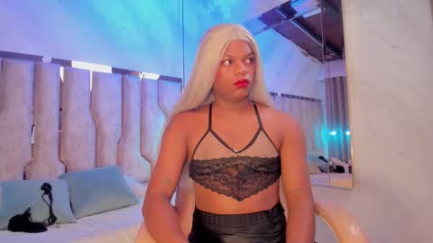 Snapshot of ariana_grande233 chatting on 25, 2, 2026 ariana_grande233 online show from 25, 2, 2026