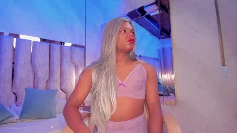 ariana_grande233 online show from 28, 3, 2026