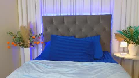 Snapshot of ariana_petite chatting on 17, 3, 2026 Ariana online show from 17, 3, 2026