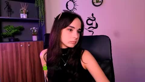 ariana_ross7 online show from 10, 7, 2026