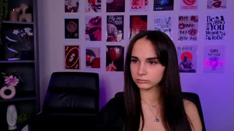 ariana_ross7 online show from 22, 7, 2026