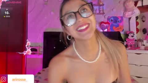 Snapshot of ariana_rosse__ chatting on 27, 3, 2026 Ariana online show from 27, 3, 2026