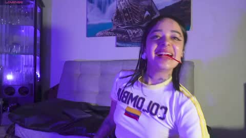Snapshot of ariana_whitee chatting on 17, 5, 2026 ariana_whitee online show from 17, 5, 2026