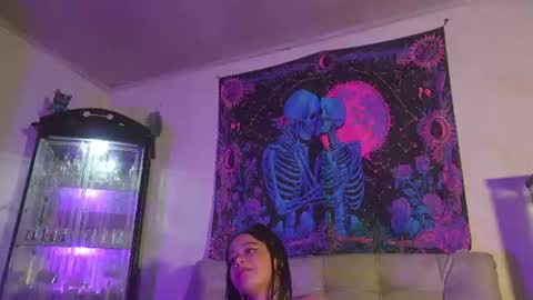 ariana_whitee online show from 29, 7, 2026