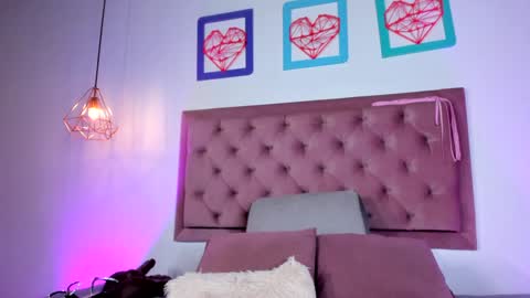 Snapshot of ariana_zc_ chatting on 4, 1, 2025 Susan online show from 4, 1, 2025