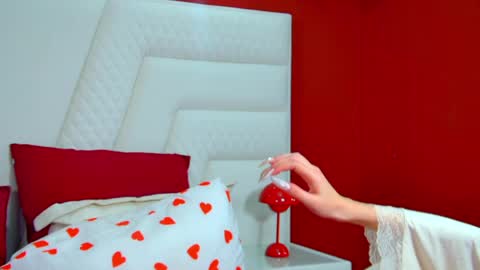 Ariana online show from 14, 4, 2026