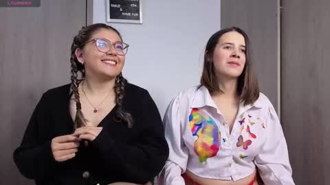 Snapshot of arianablake_11 chatting on 16, 12, 2025 Ariana online show from 16, 12, 2025