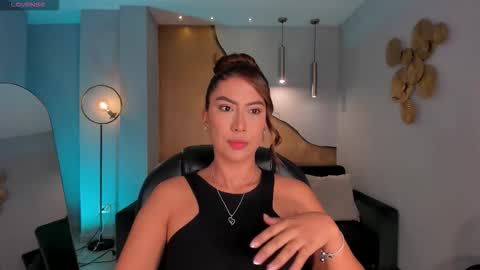 Ariana Dumont online show from 18, 2, 2026