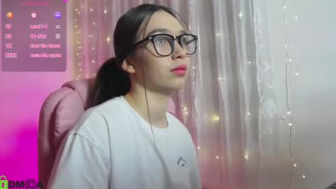 Snapshot of arianahot777 chatting on 7, 2, 2025 arianahot777 online show from 7, 2, 2025