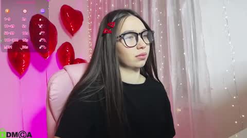 Snapshot of arianahot777 chatting on 17, 2, 2025 arianahot777 online show from 17, 2, 2025