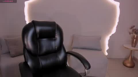 Snapshot of ariananova chatting on 3, 7, 2026 Your Girl online show from 3, 7, 2026