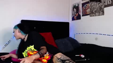 Snapshot of arianauwu666 chatting on 5, 1, 2025 help me 100 hands up my OF is Free online show from 5, 1, 2025