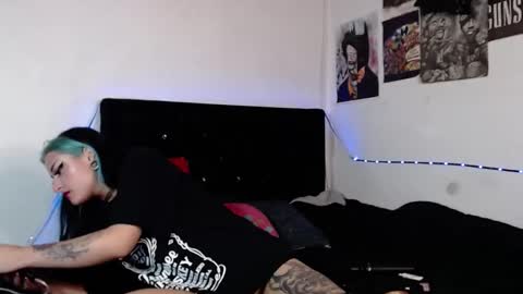 Snapshot of arianauwu666 chatting on 9, 1, 2025 help me 100 hands up my OF is Free online show from 9, 1, 2025