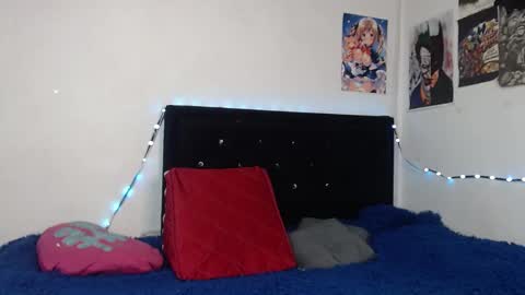 Snapshot of arianauwu666 chatting on 8, 3, 2025 help me 100 hands up my OF is Free online show from 8, 3, 2025