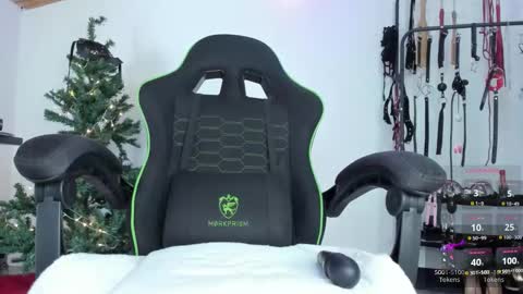 Arianna Connor online show from 4, 12, 2025