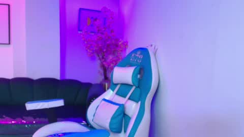 Snapshot of arianna_sweeet chatting on 7, 4, 2026 arianna_sweeet online show from 7, 4, 2026