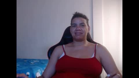 Snapshot of ariannaloovel chatting on 7, 2, 2025 ariannaloovel online show from 7, 2, 2025