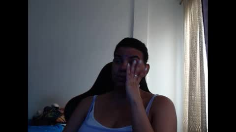 Snapshot of ariannaloovel chatting on 11, 2, 2025 ariannaloovel online show from 11, 2, 2025