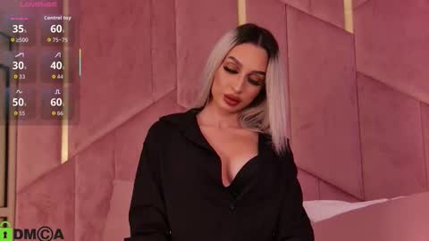 Arianna online show from 11, 10, 2025