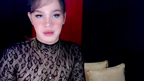 Snapshot of arianne_xoxo777 chatting on 15, 12, 2024 ARIANNE CUMS  online show from 15, 12, 2024