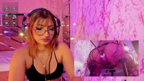 Snapshot of arianova_ chatting on 31, 3, 2026 Aria online show from 31, 3, 2026