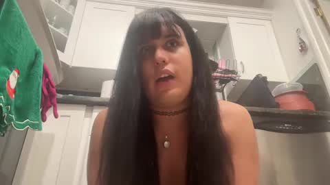 Snapshot of ariawestlove chatting on 2, 1, 2025 Aria online show from 2, 1, 2025